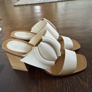 Banana Republic D’Orsay Sandals - size 10